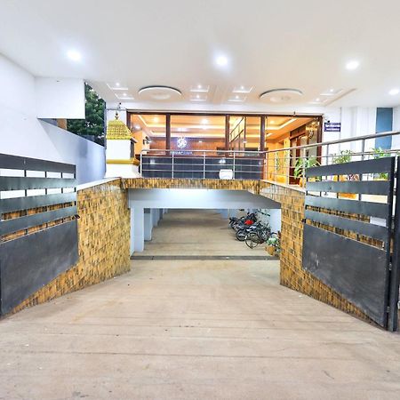 Hotel Golden Bliss Ποντισερί Εξωτερικό φωτογραφία