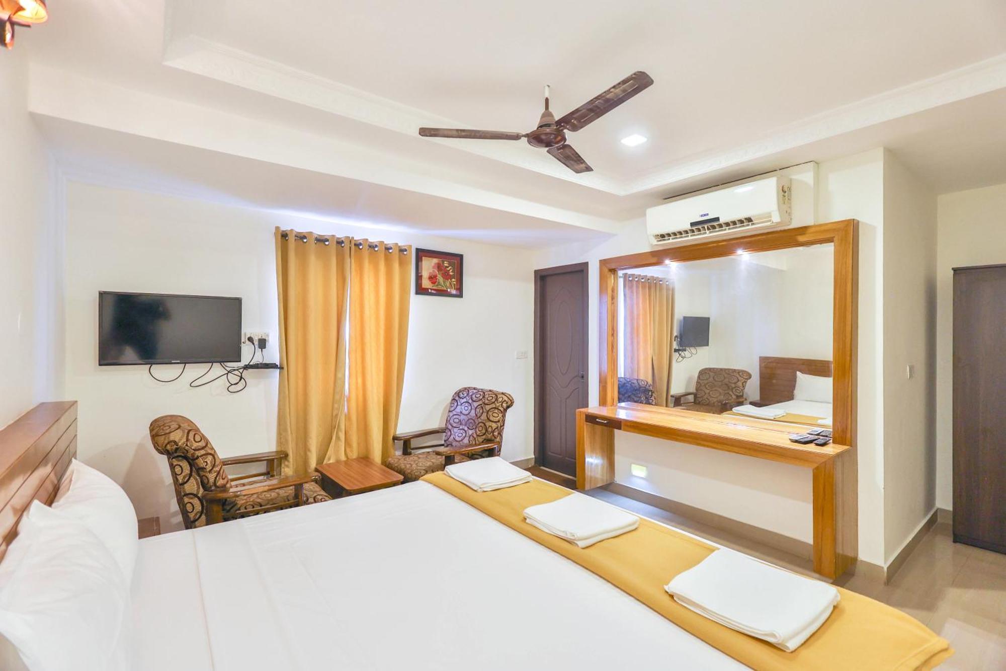 Hotel Golden Bliss Ποντισερί Εξωτερικό φωτογραφία