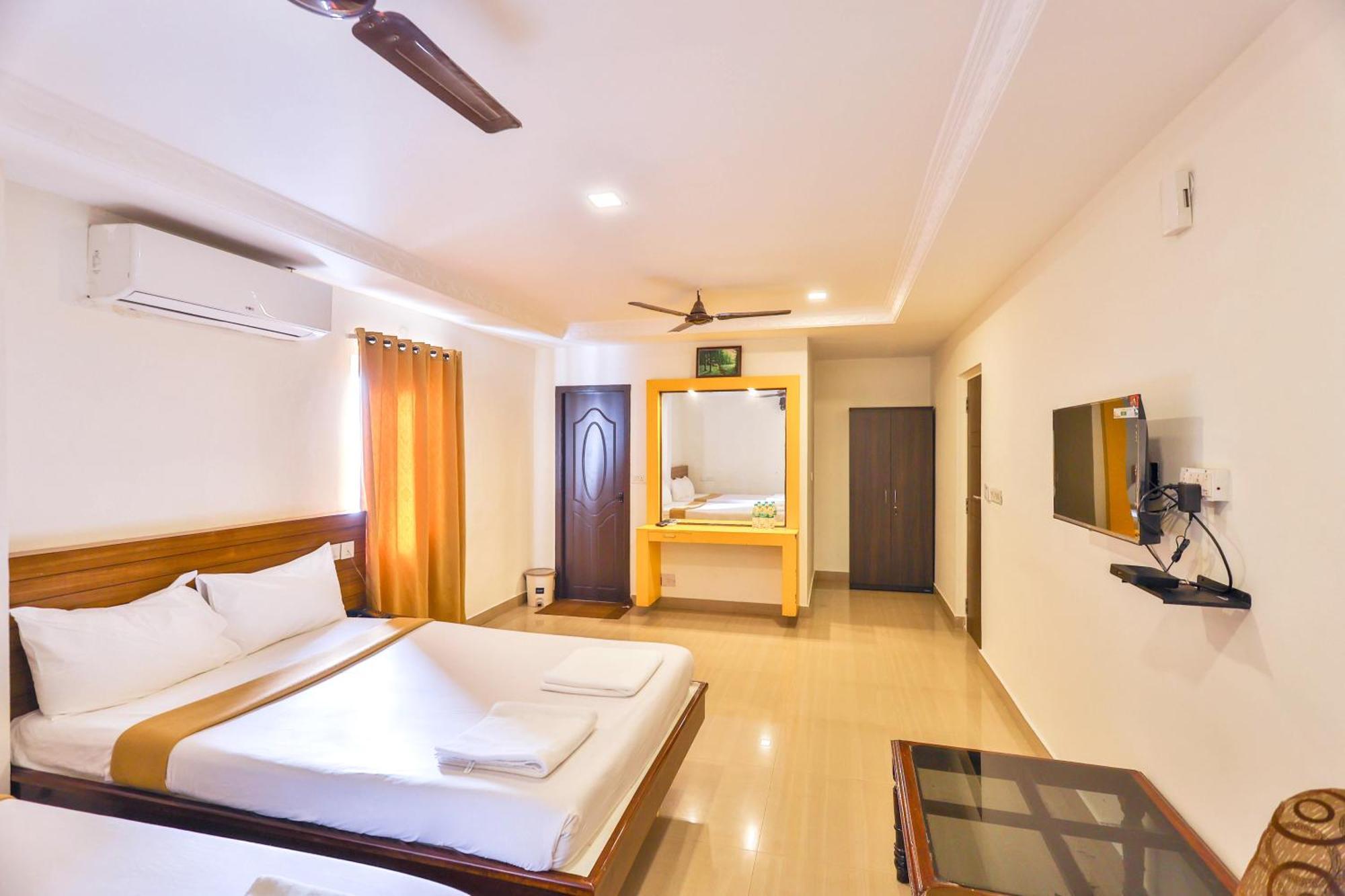 Hotel Golden Bliss Ποντισερί Εξωτερικό φωτογραφία