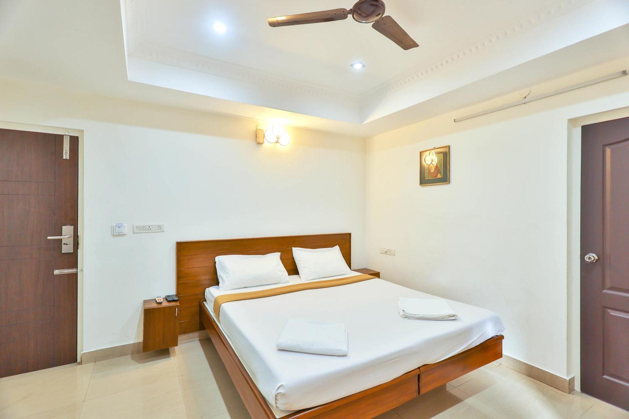 Hotel Golden Bliss Ποντισερί Εξωτερικό φωτογραφία