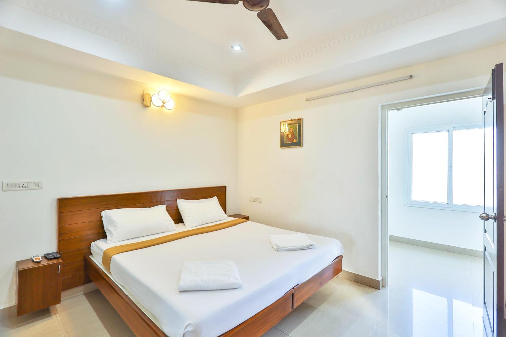 Hotel Golden Bliss Ποντισερί Εξωτερικό φωτογραφία